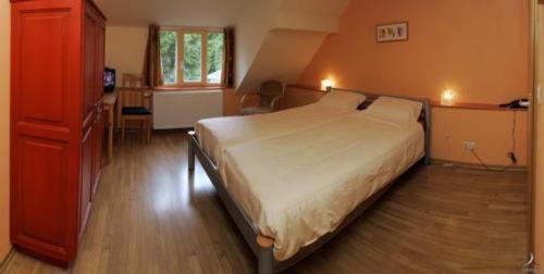 Hotel Aux Massotais 3*